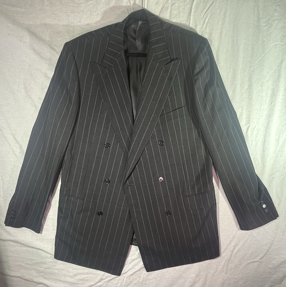 Vintage Ermenegildo Zegna Men’s 100% Wool Double Breasted Pinstripe Suit NICE!
